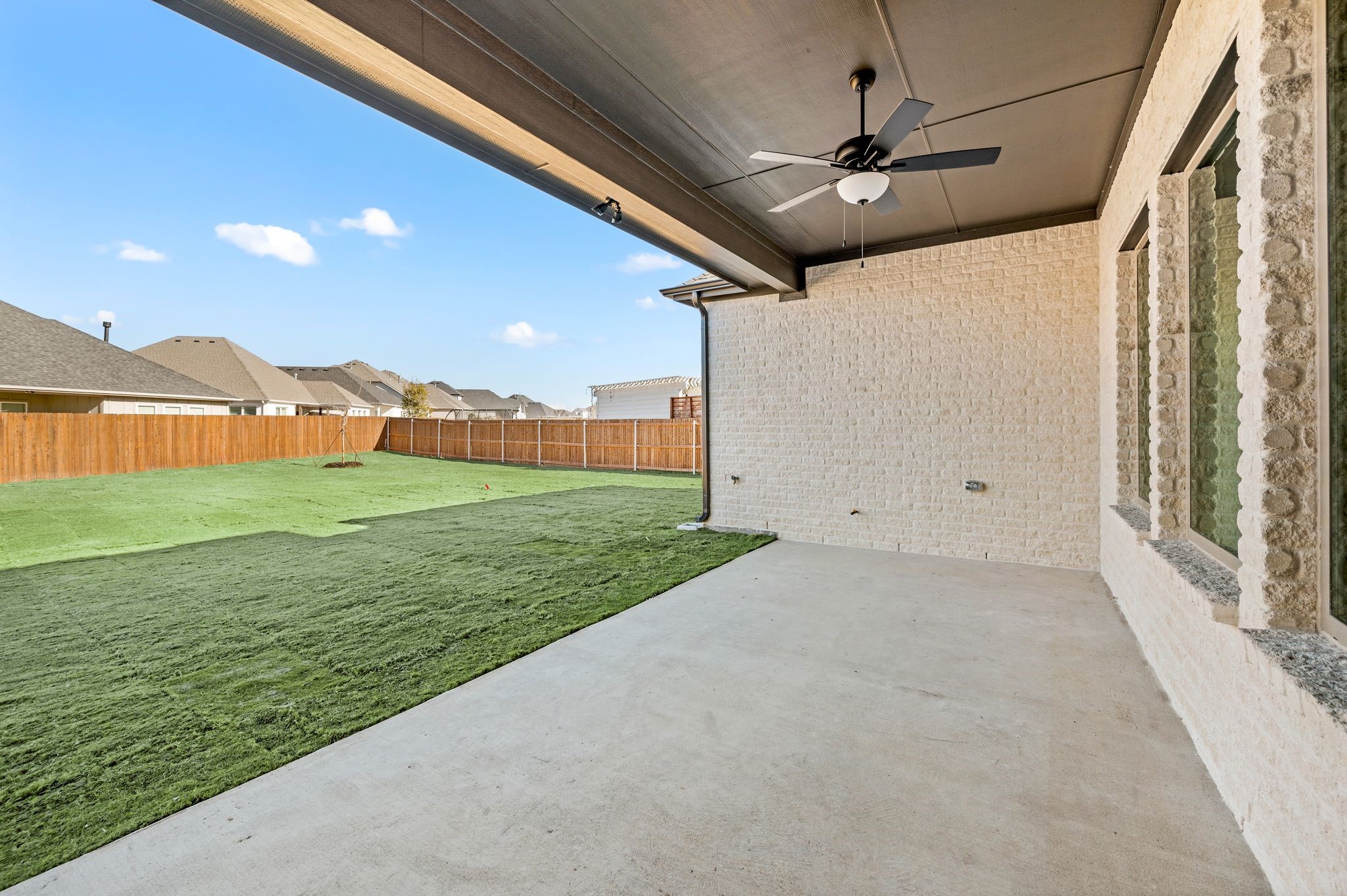 906 Highlands Avenue Aledo TX 76008