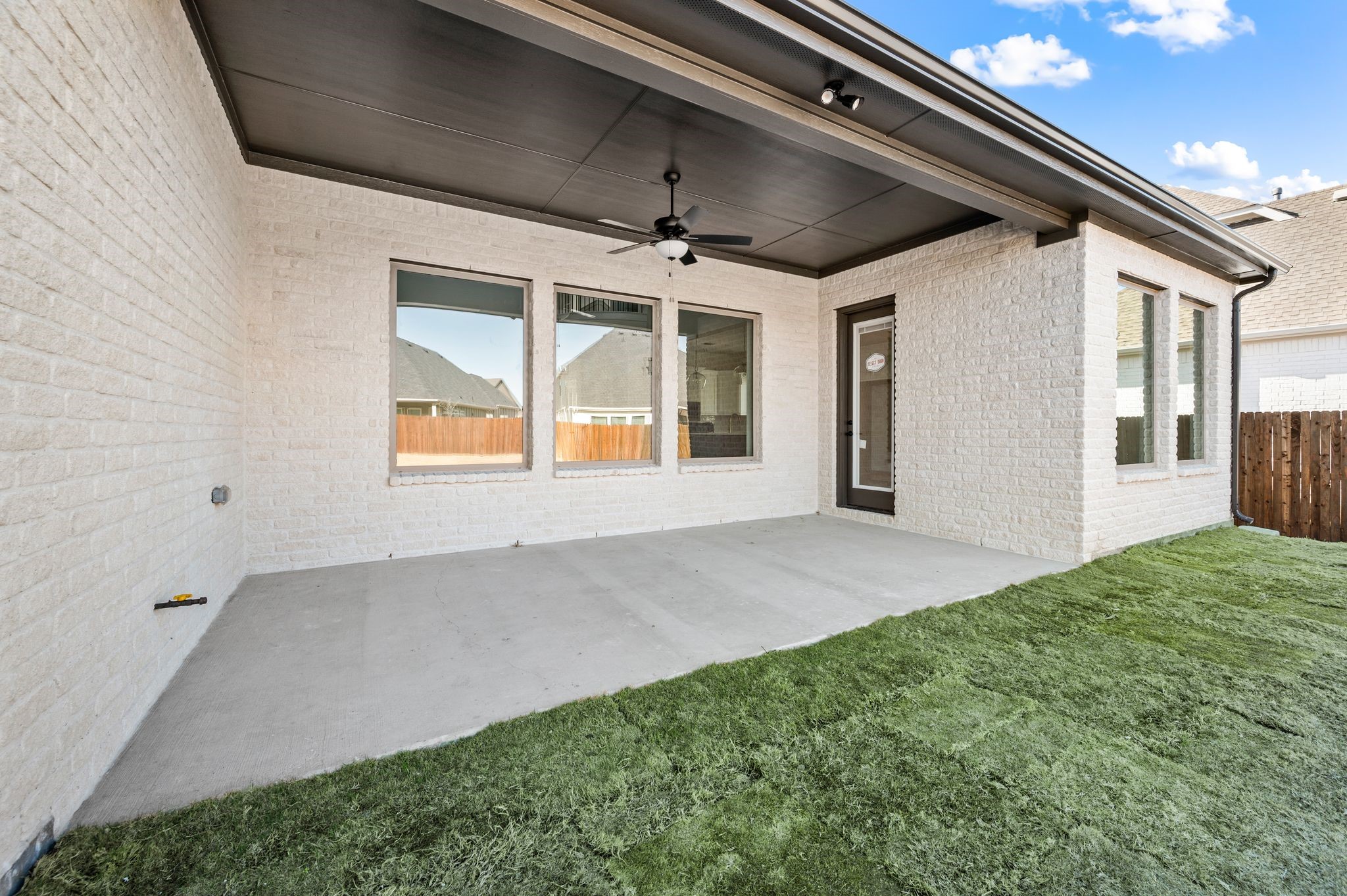 906 Highlands Avenue Aledo TX 76008