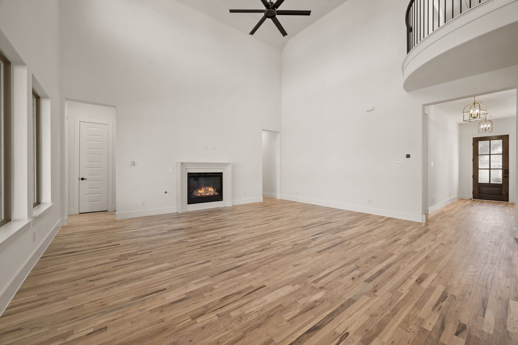 906 Highlands Avenue Aledo TX 76008