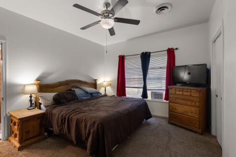 301 W Nelson Street Bowie TX 76230