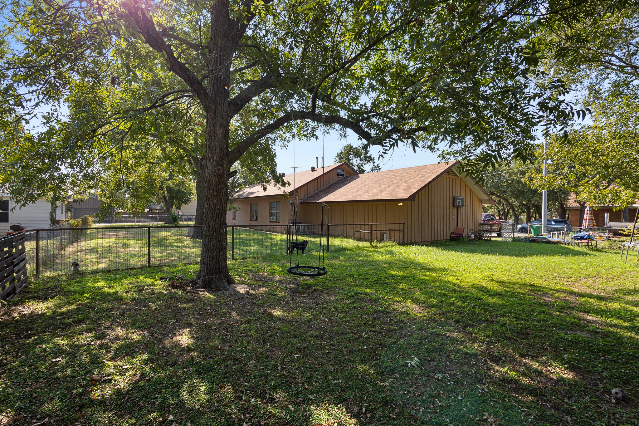 301 W Nelson Street Bowie TX 76230