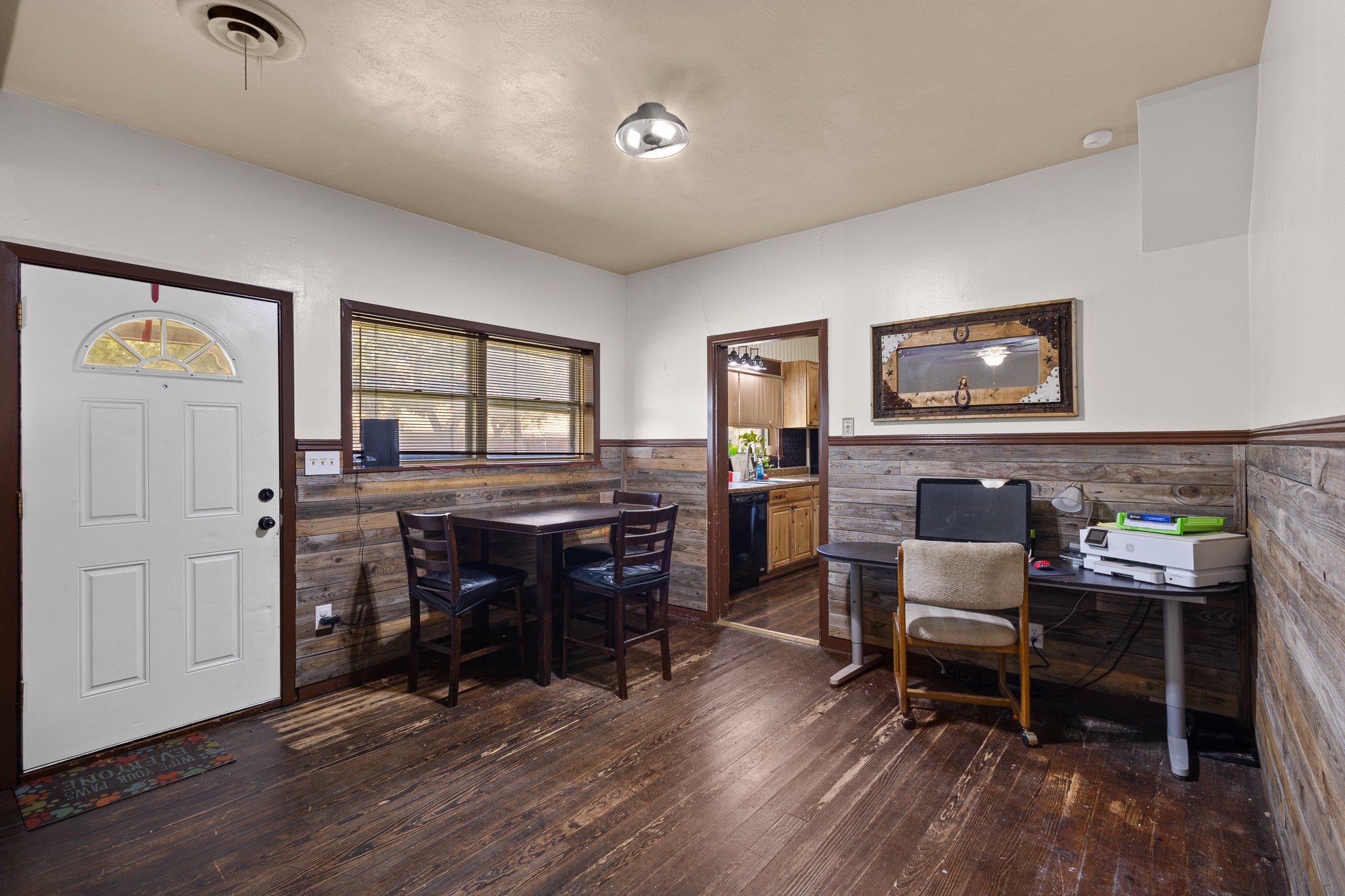 301 W Nelson Street Bowie TX 76230