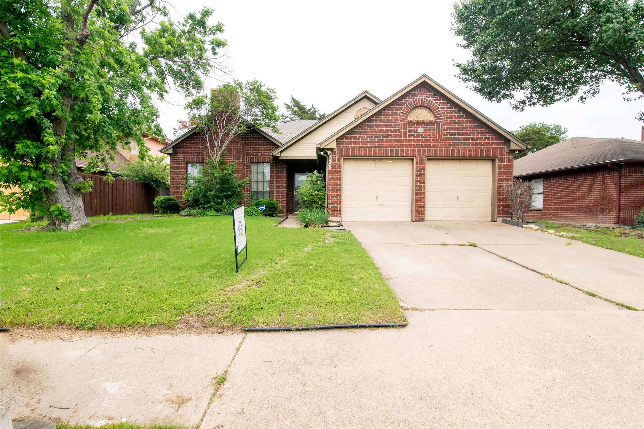 6744 Mountain Cedar Lane Dallas TX 75236