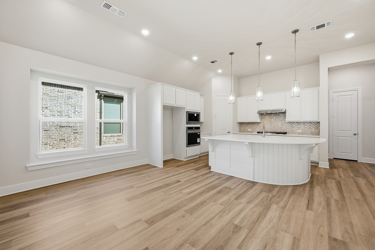 5048 Westhaven Circle Denison TX 75020