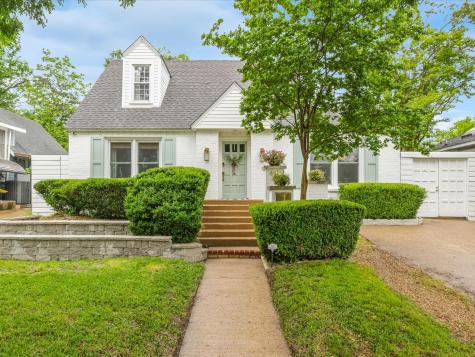 8911 Groveland Drive Dallas TX 75218