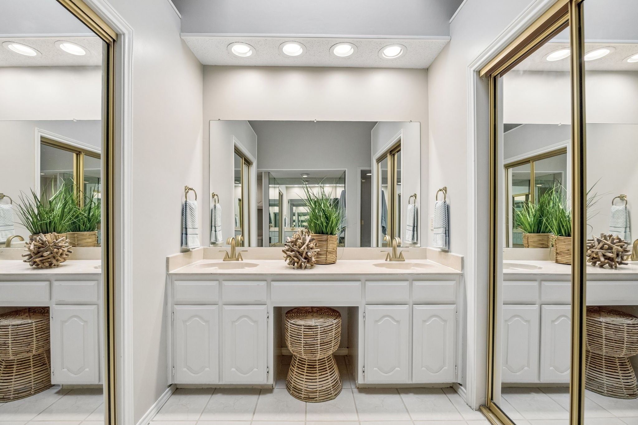 2723 Dali Drive Dallas TX 75287
