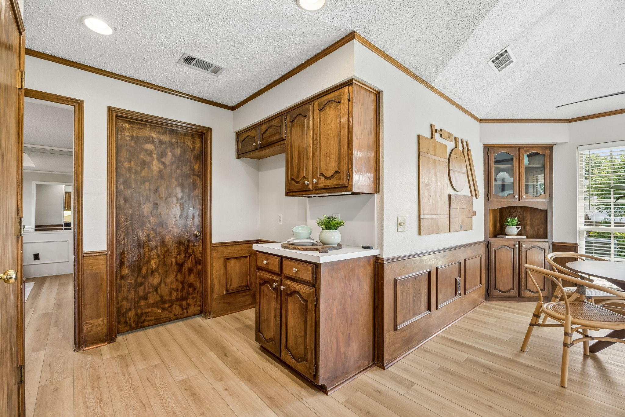 2723 Dali Drive Dallas TX 75287