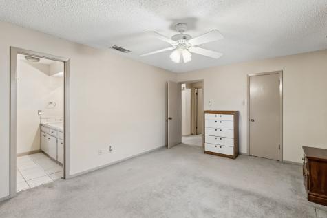 7016 Briardale Drive North Richland Hills TX 76182