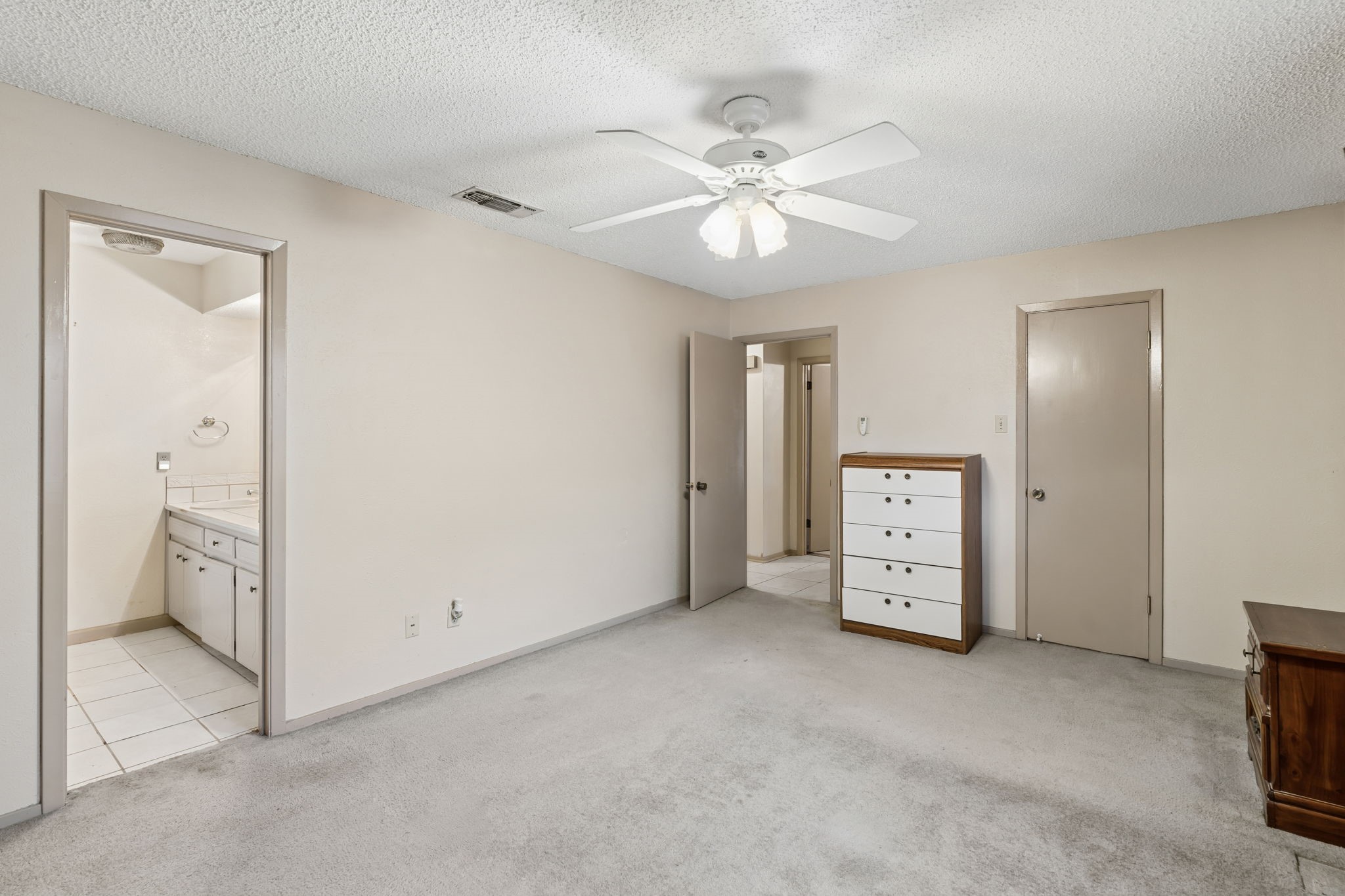 7016 Briardale Drive North Richland Hills TX 76182