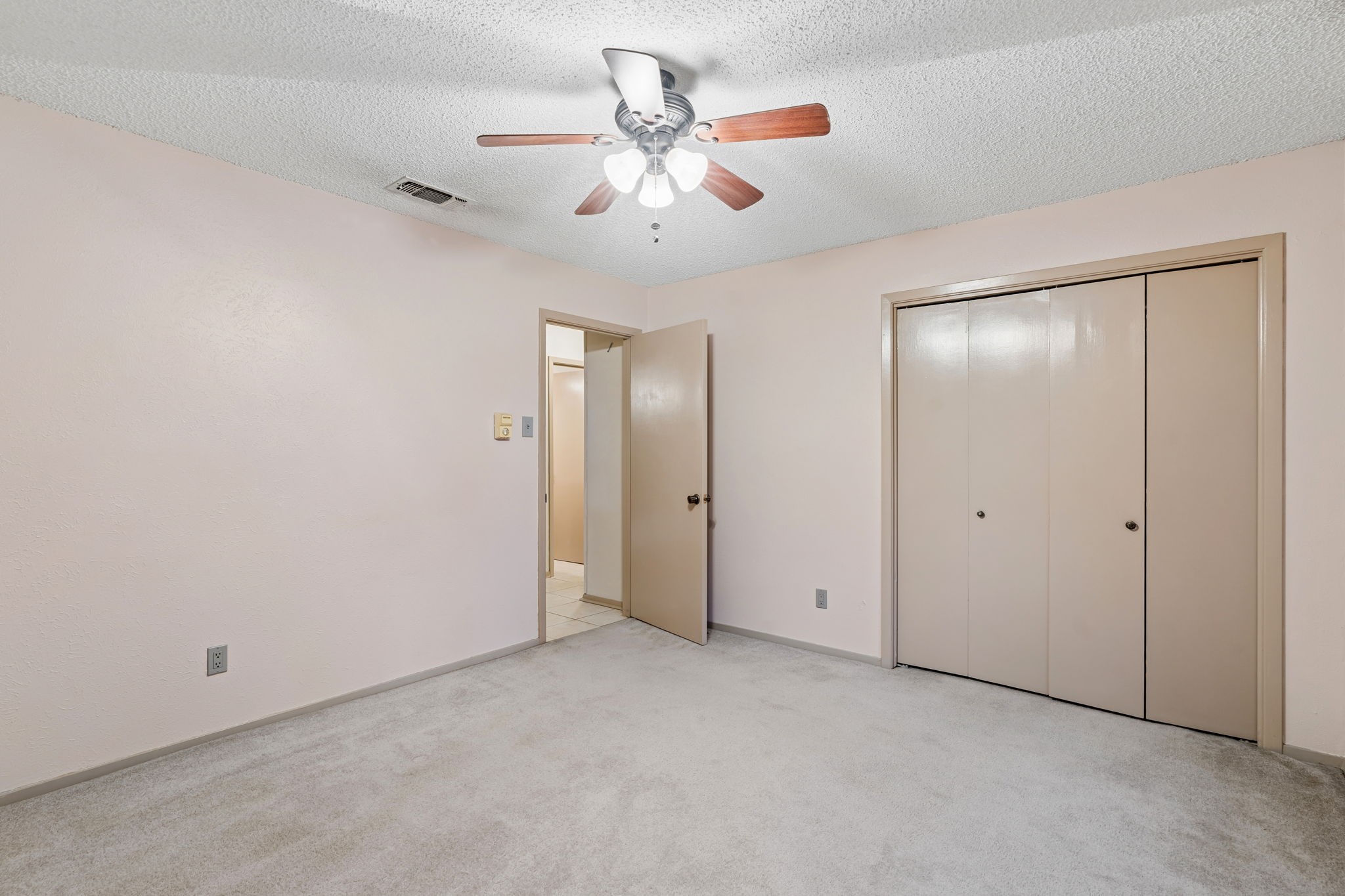 7016 Briardale Drive North Richland Hills TX 76182