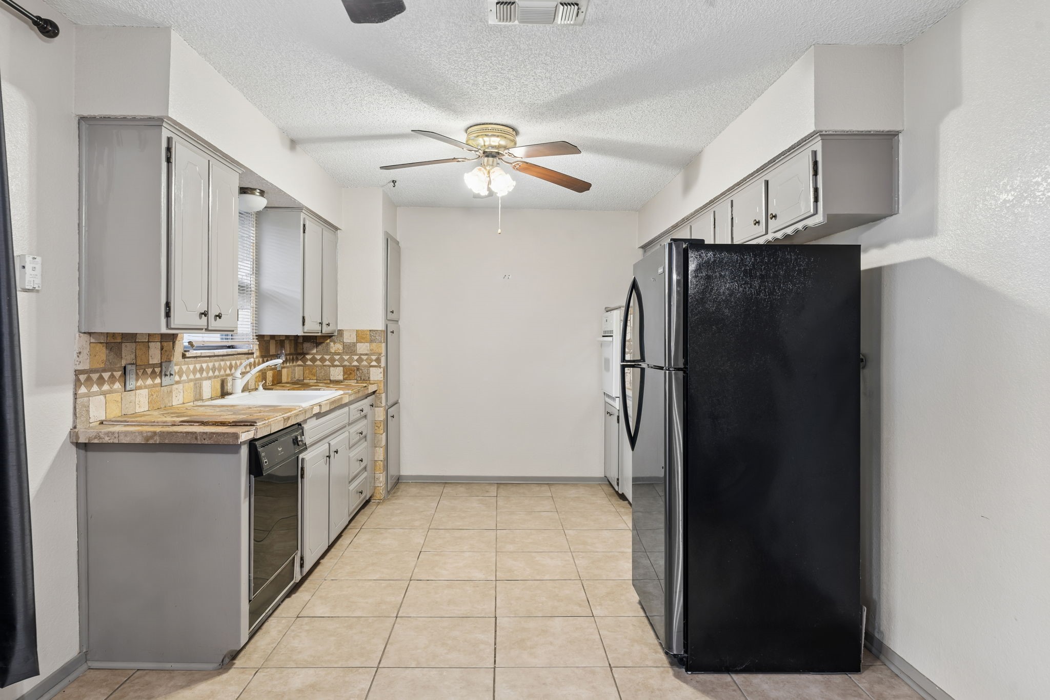 7016 Briardale Drive North Richland Hills TX 76182