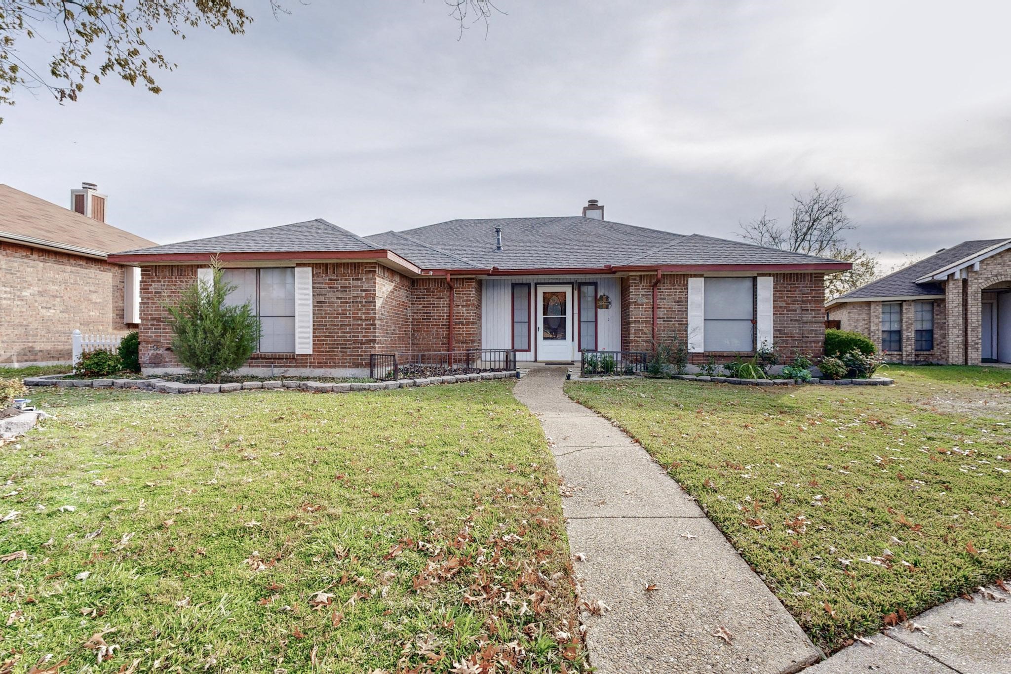 4506 Westlake Drive Garland TX 75043