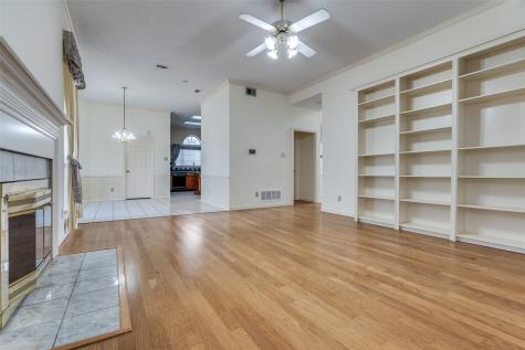 4210 Stonecastle Drive Garland TX 75044