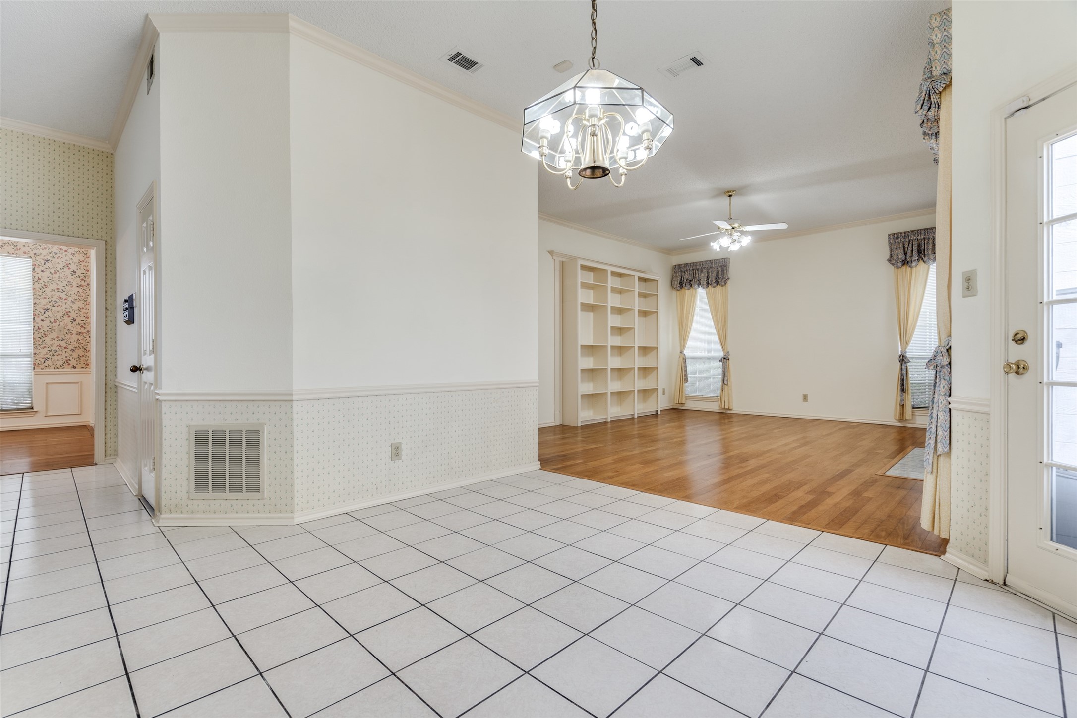 4210 Stonecastle Drive Garland TX 75044
