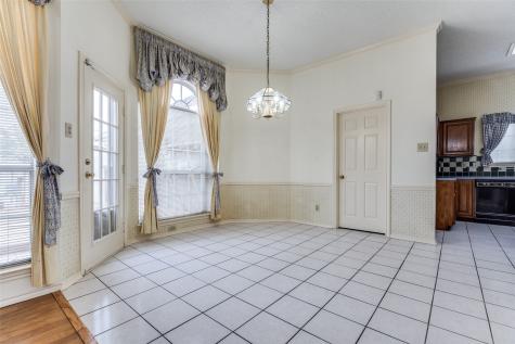 4210 Stonecastle Drive Garland TX 75044