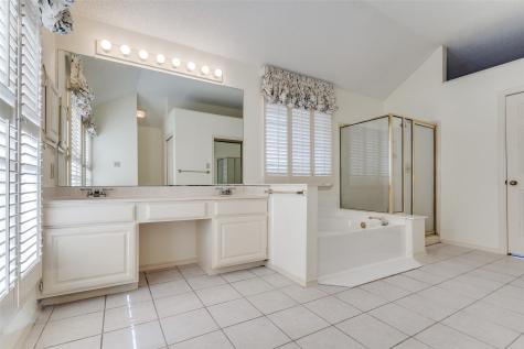 4210 Stonecastle Drive Garland TX 75044