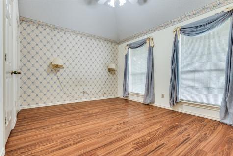 4210 Stonecastle Drive Garland TX 75044