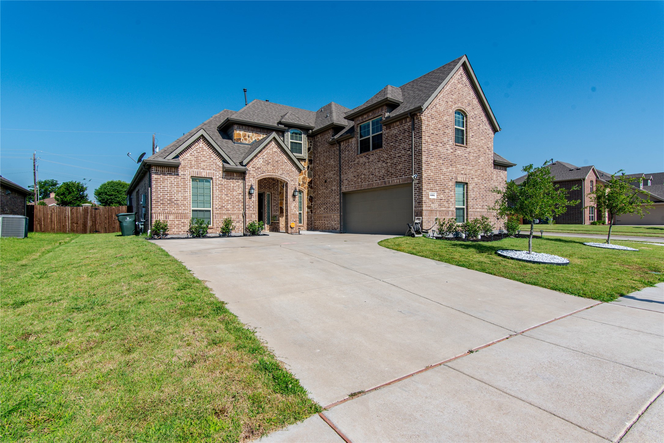5301 Hidden Creek Road Garland TX 75043