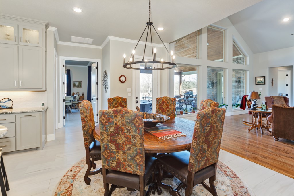 1466 County Road 1270 Alvord TX 76225