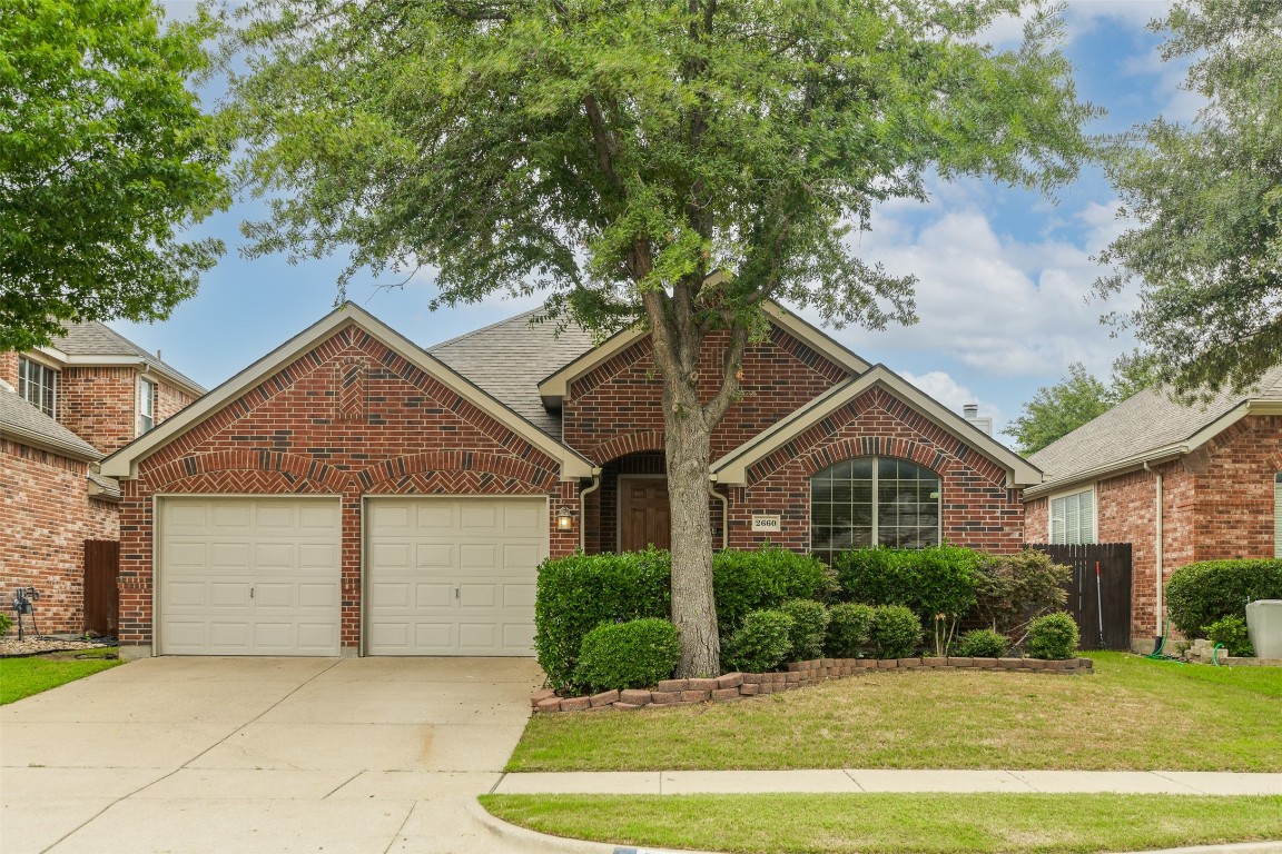 2660 Waterway Drive Grand Prairie TX 75054