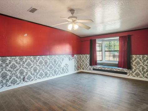33 Park Lane Gainesville TX 76240