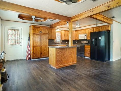 33 Park Lane Gainesville TX 76240