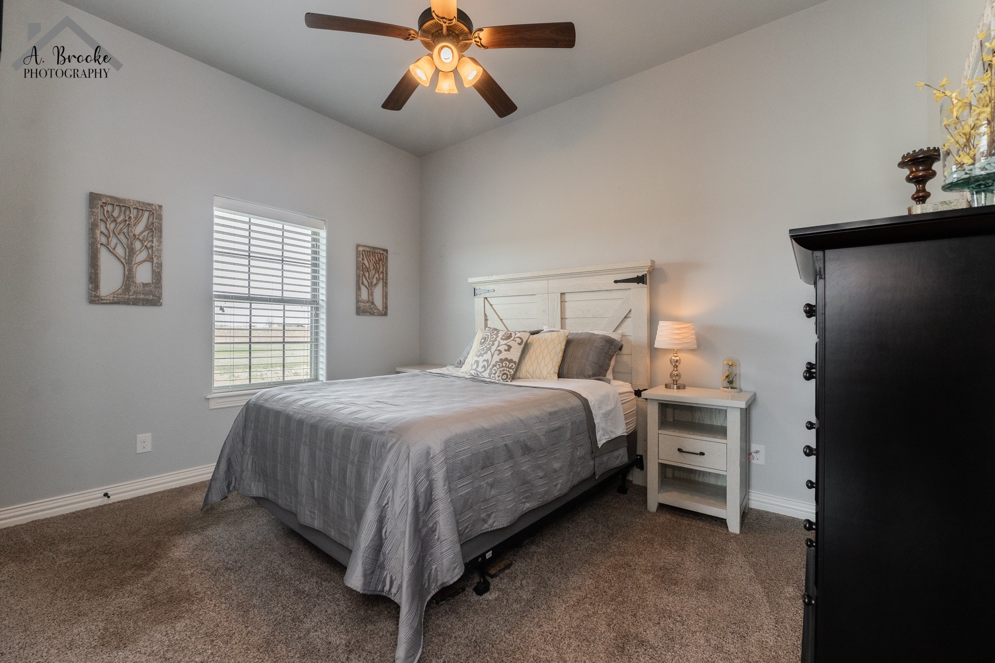 9118 Hall Iowa Park TX 76367
