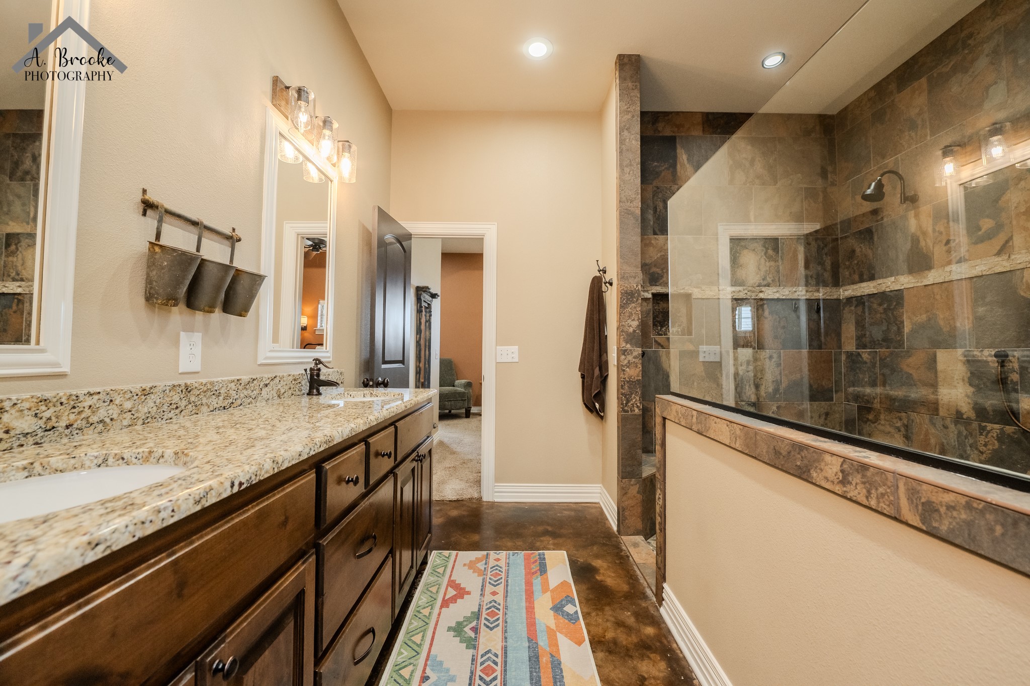 9118 Hall Iowa Park TX 76367