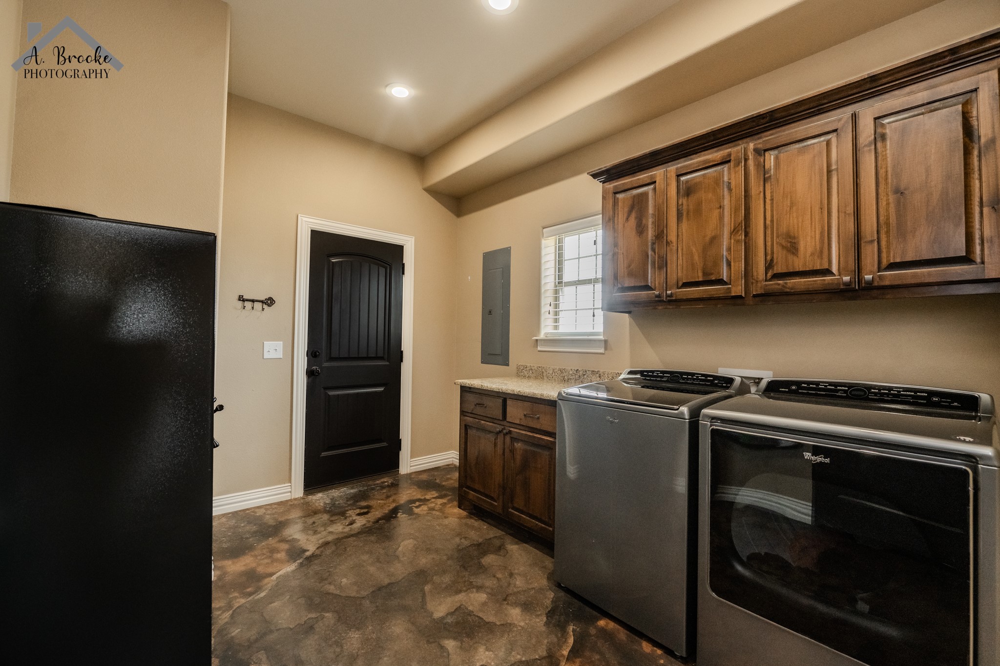 9118 Hall Iowa Park TX 76367