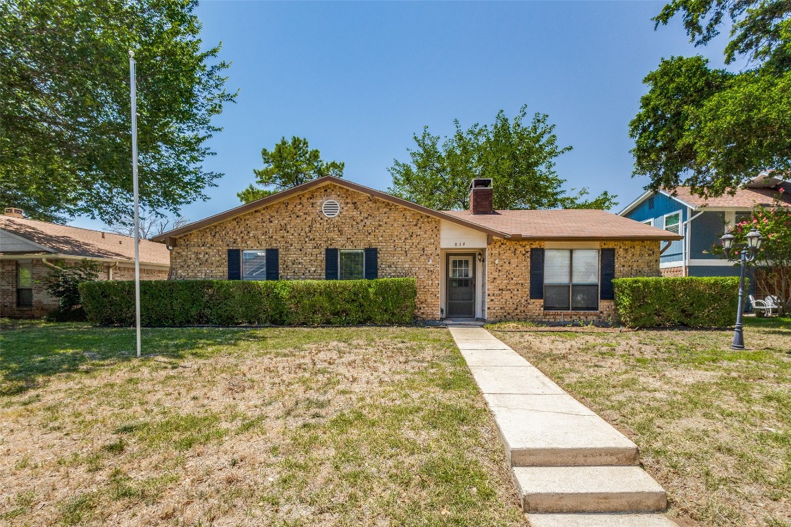 834 Mulberry Drive Lewisville TX 75067