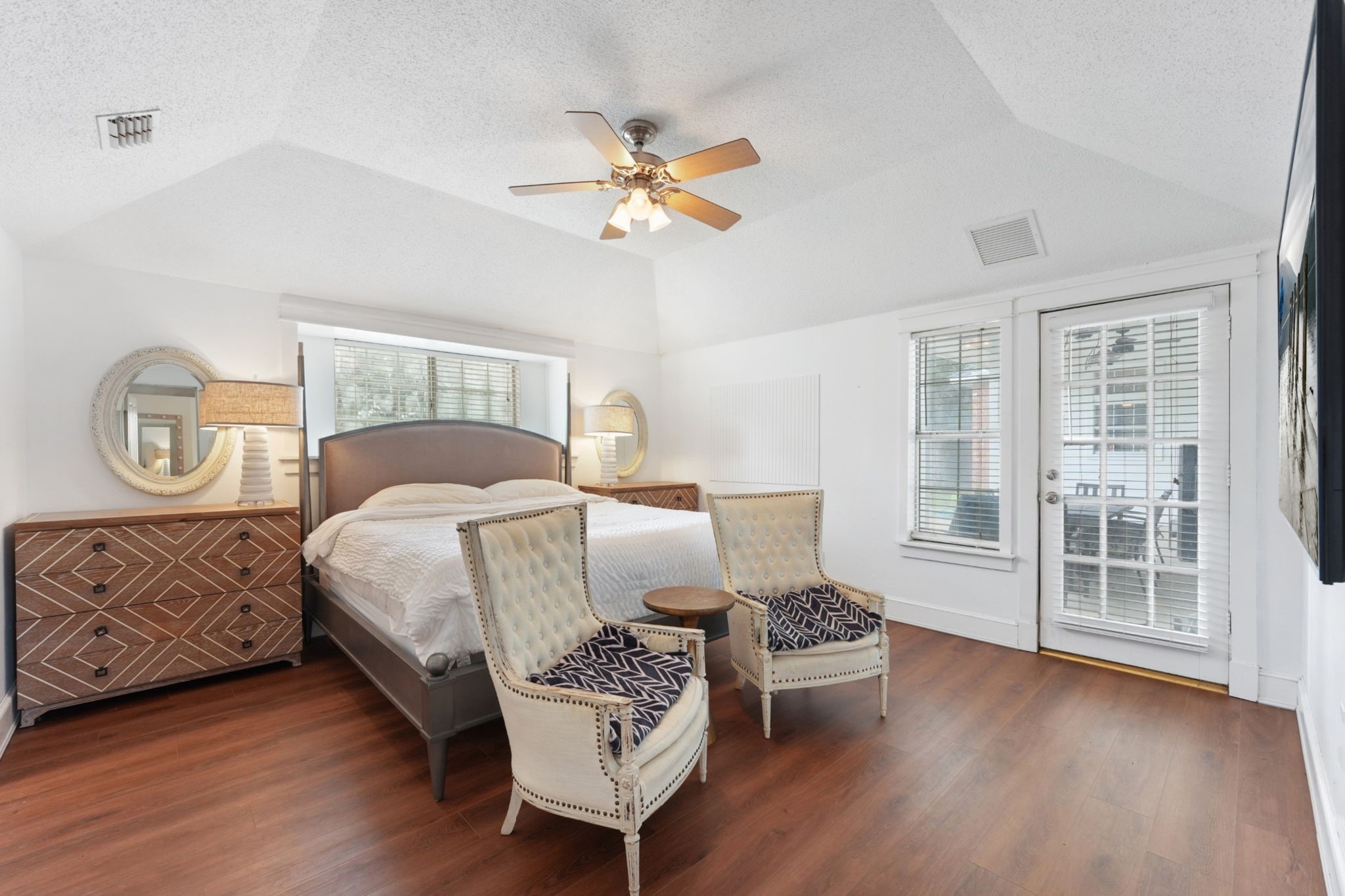 302 Thorntree Drive Ovilla TX 75154