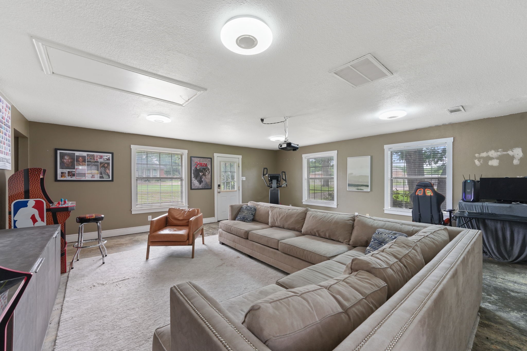 302 Thorntree Drive Ovilla TX 75154