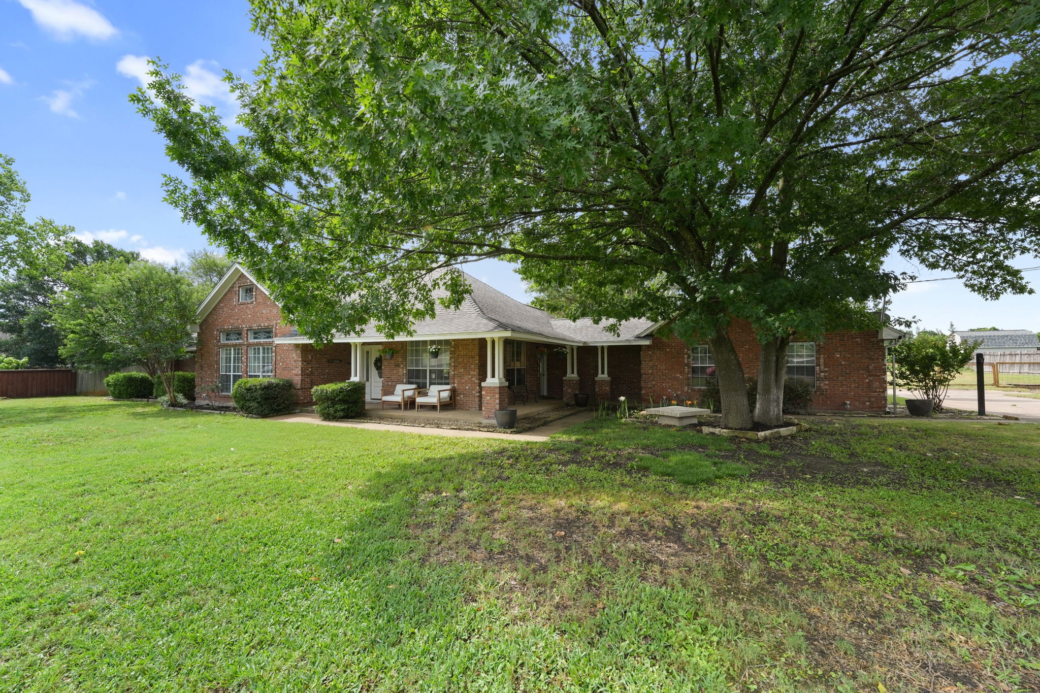 302 Thorntree Drive Ovilla TX 75154
