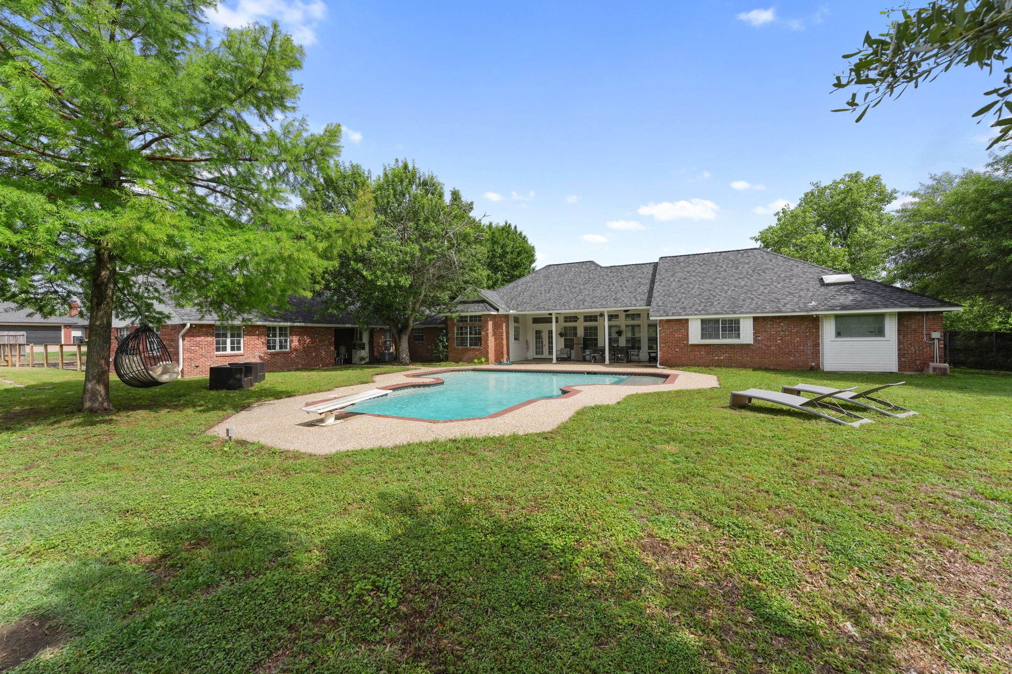 302 Thorntree Drive Ovilla TX 75154