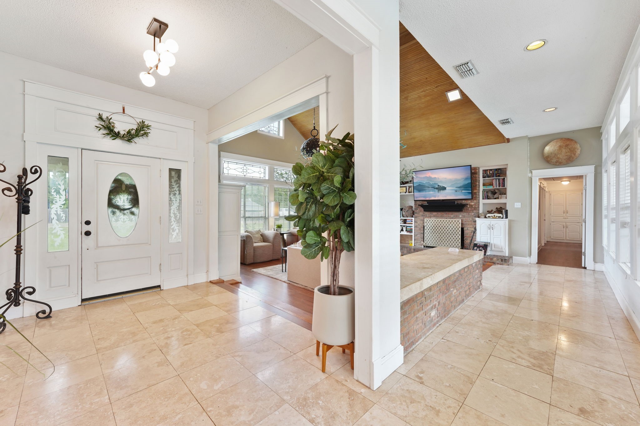 302 Thorntree Drive Ovilla TX 75154