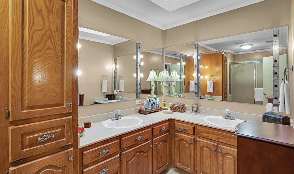 1065 Dendron Drive Hewitt TX 76643