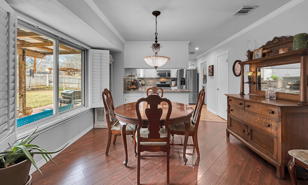 1065 Dendron Drive Hewitt TX 76643