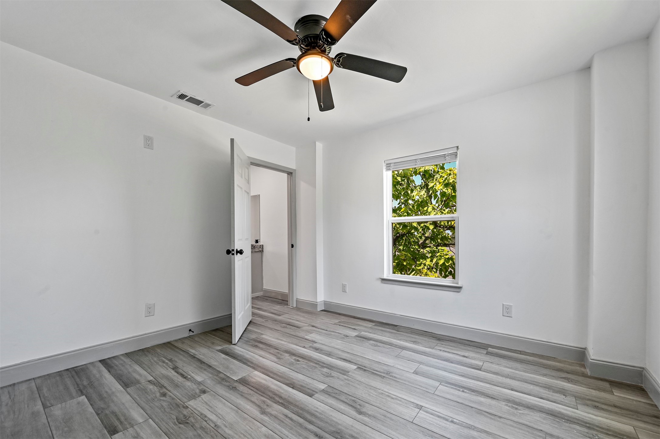 158 Lakeshore Drive Runaway Bay TX 76426