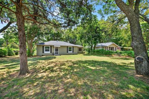 2226 Loy Lake Road Denison TX 75020