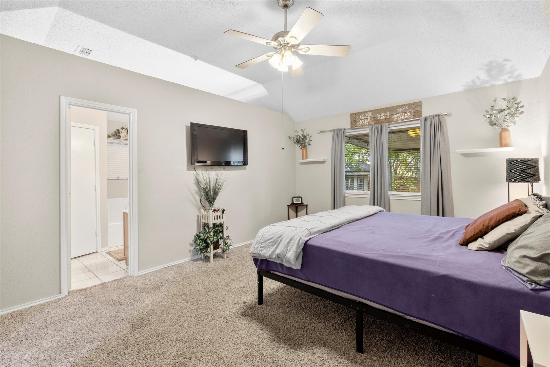 8729 Sabinas Trail Fort Worth TX 76118