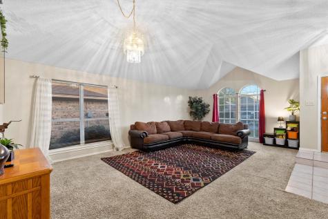 8729 Sabinas Trail Fort Worth TX 76118