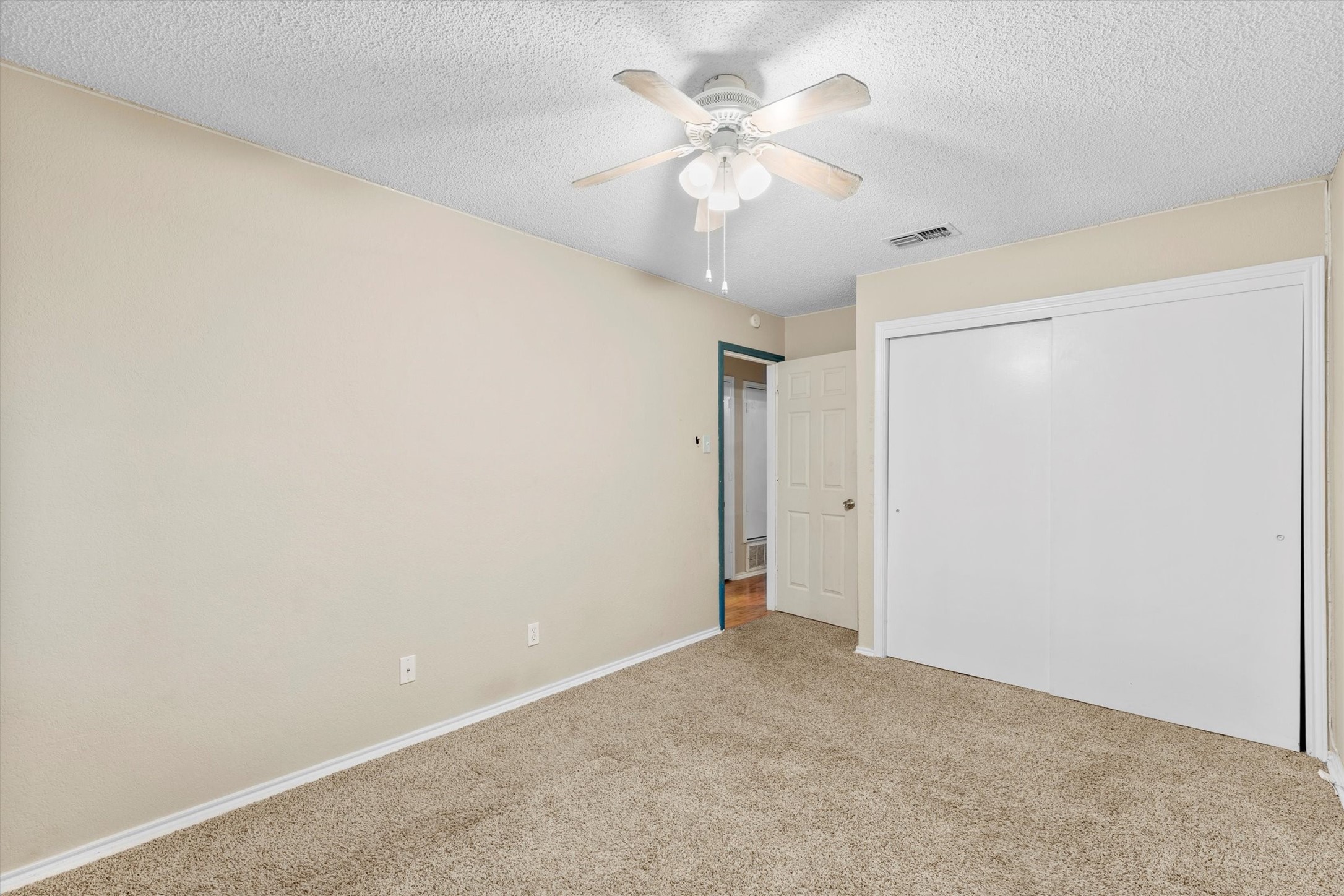8729 Sabinas Trail Fort Worth TX 76118