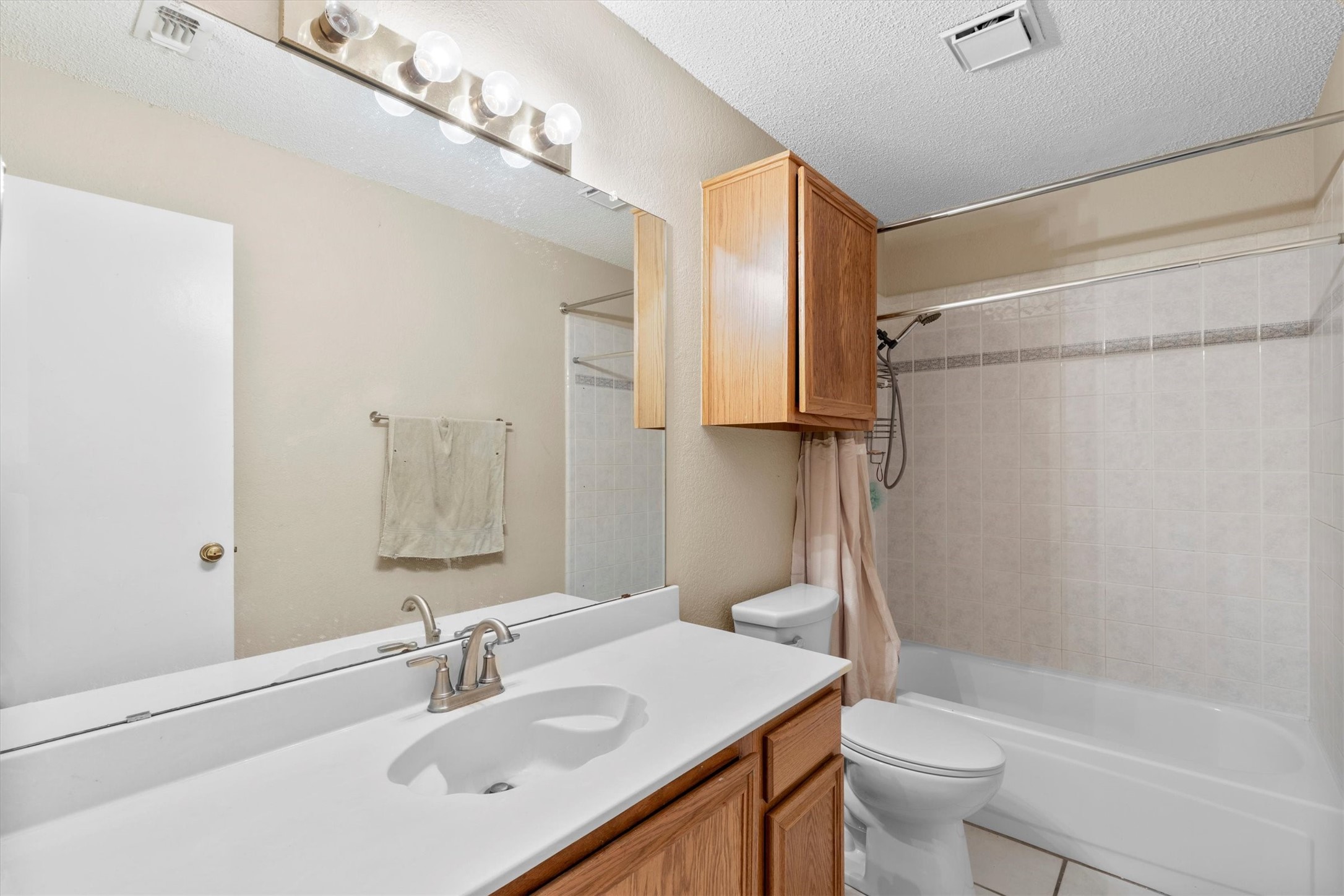 8729 Sabinas Trail Fort Worth TX 76118