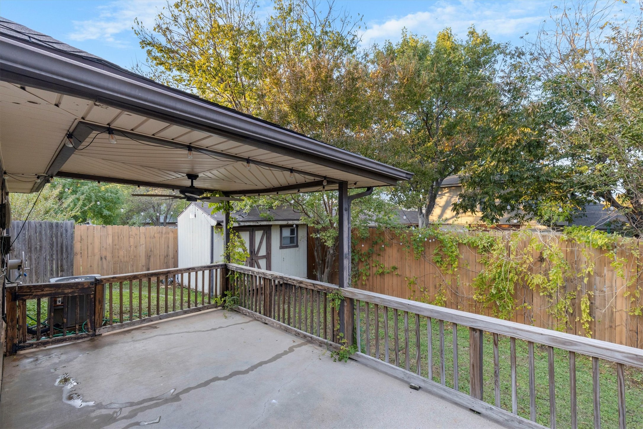 8729 Sabinas Trail Fort Worth TX 76118