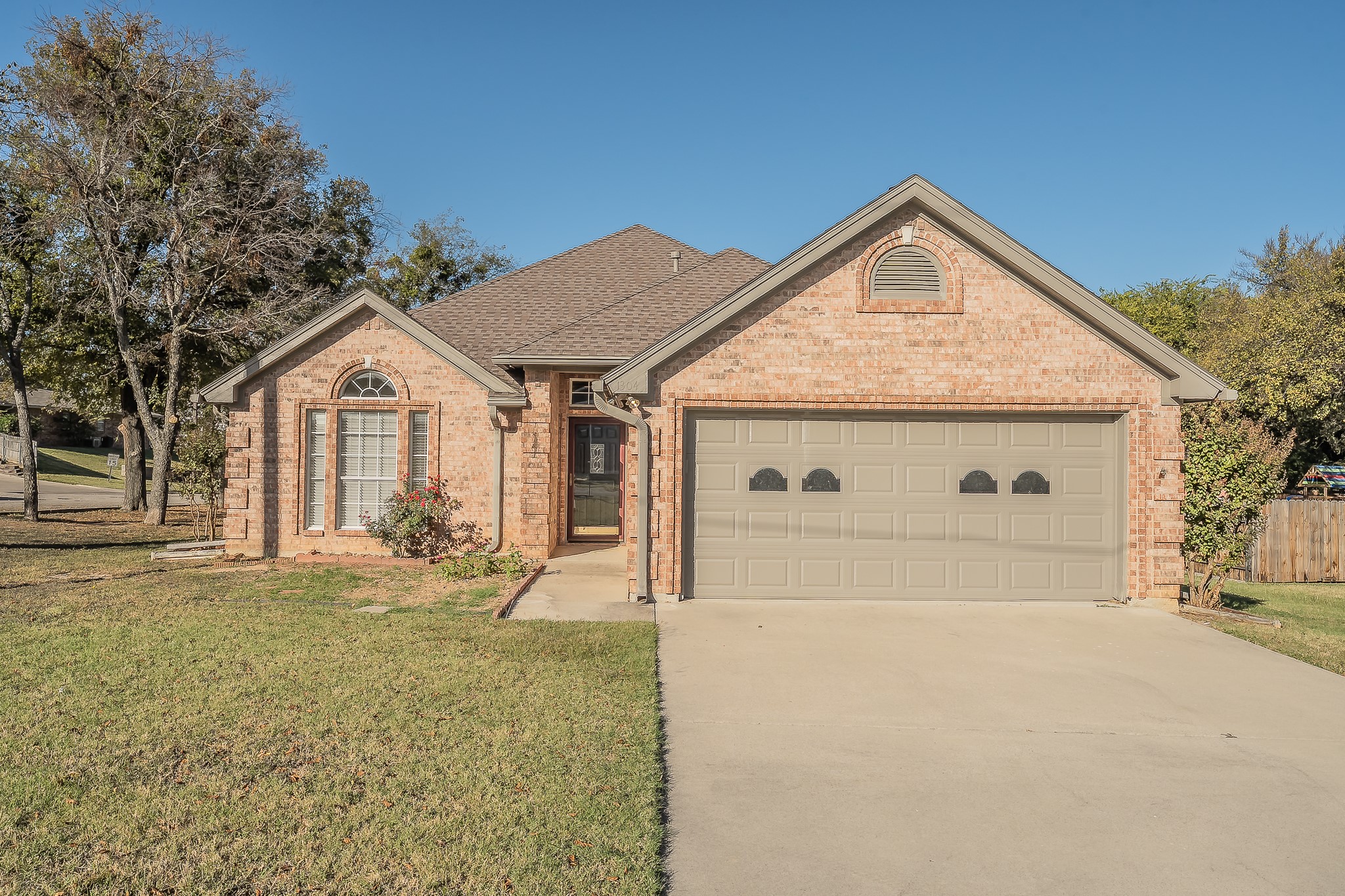 1304 S State Street Decatur TX 76234