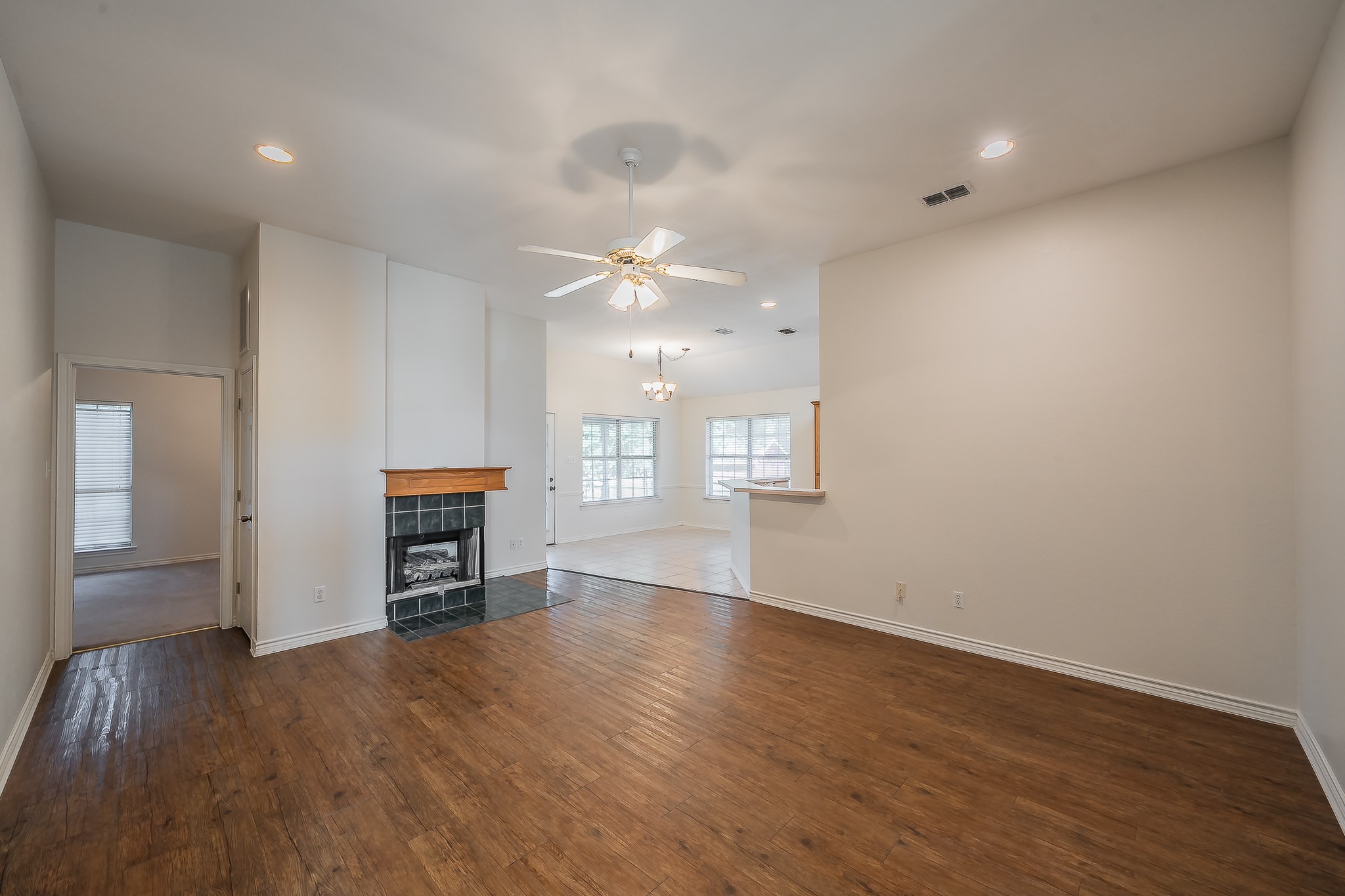 1304 S State Street Decatur TX 76234