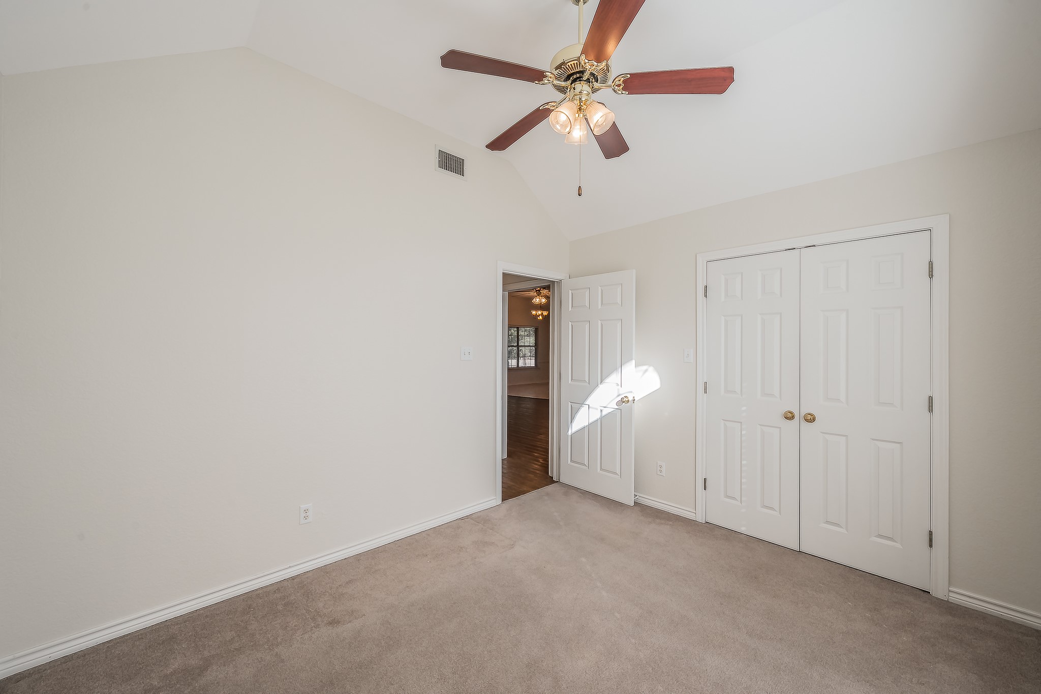1304 S State Street Decatur TX 76234
