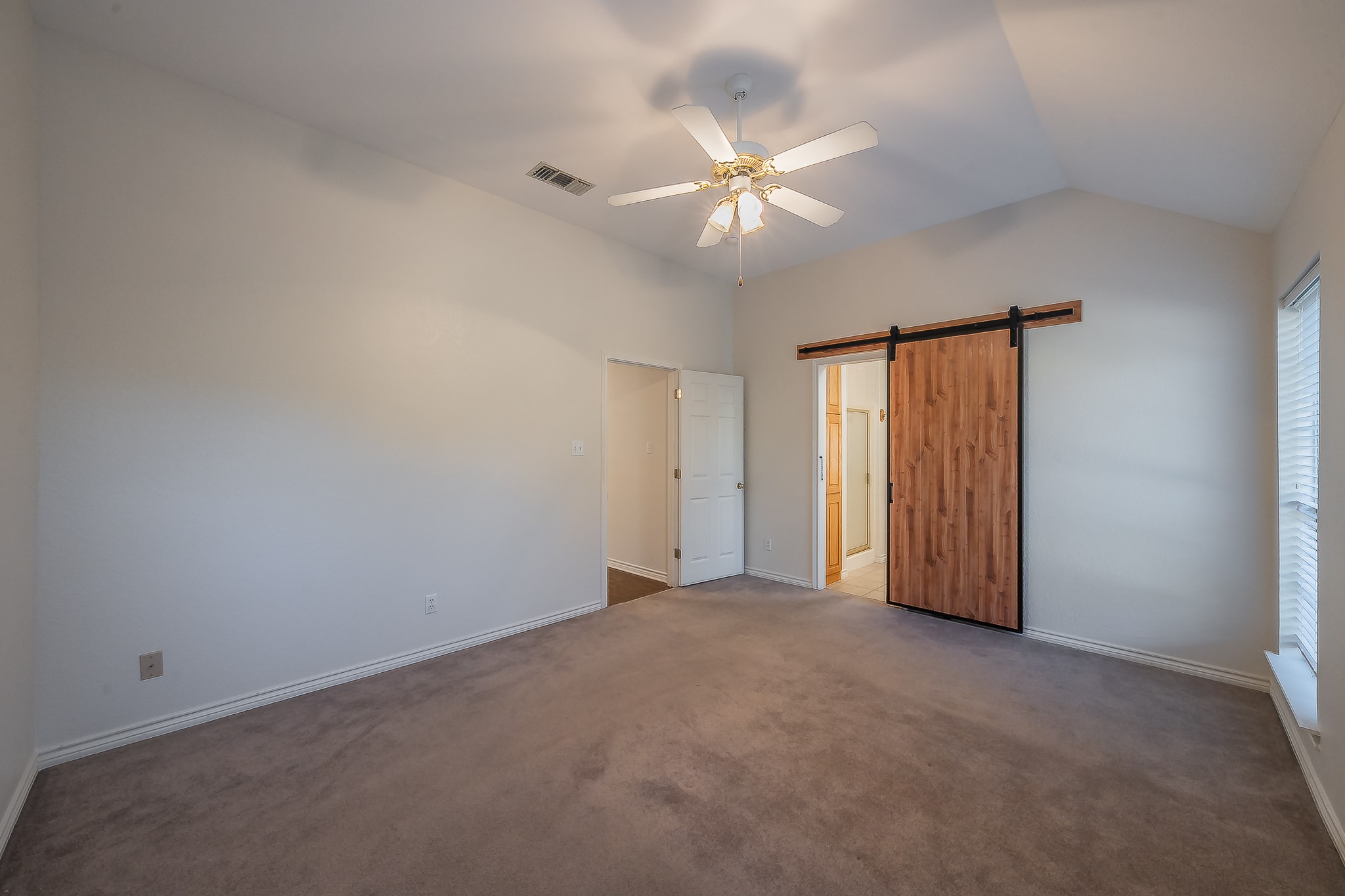 1304 S State Street Decatur TX 76234