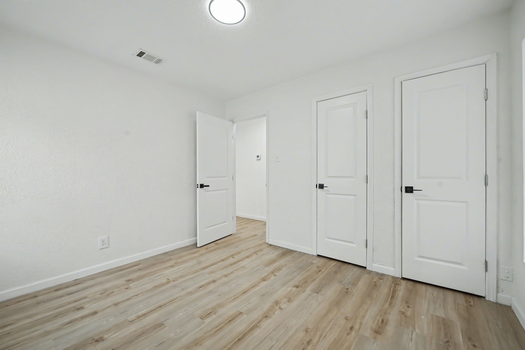11446 Lippitt Avenue Dallas TX 75218
