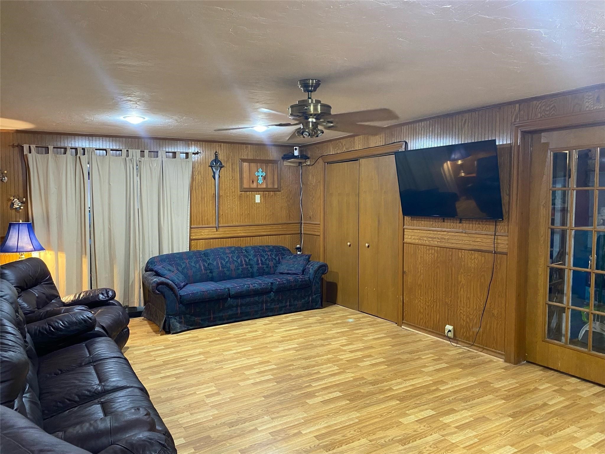 818 E Elm Street Hillsboro TX 76645